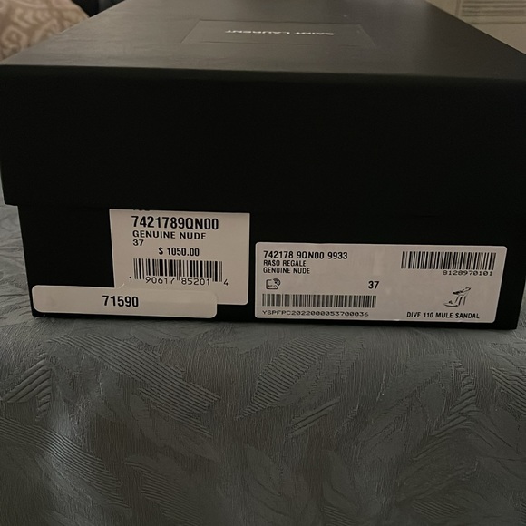 Pointed Toe Sandal - Picture 7 of 16